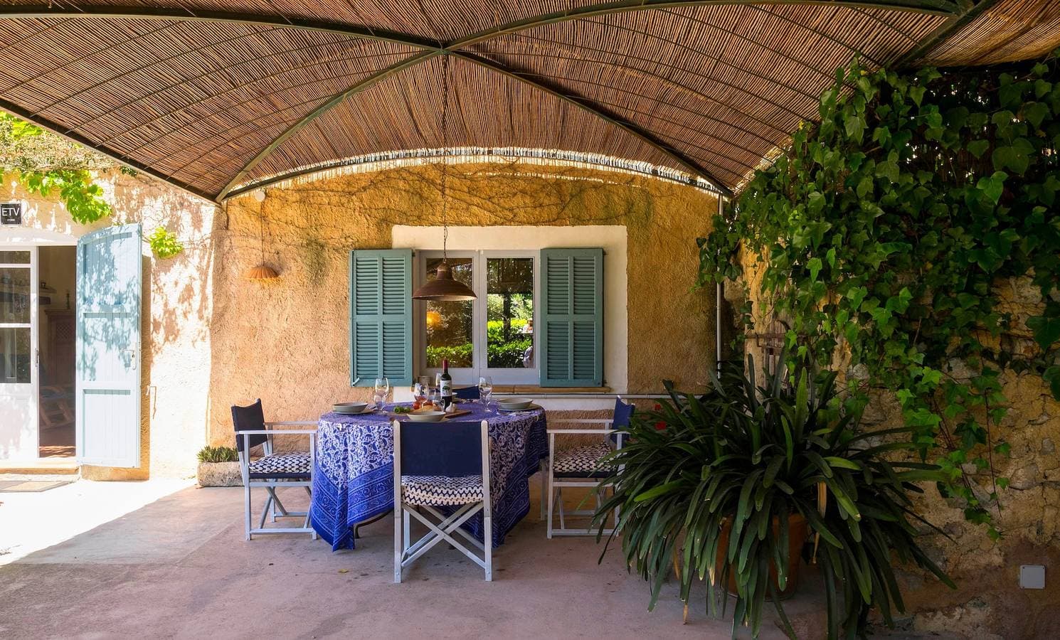 Foto 4 von 31: Natursteinvilla mit Pool – Villa „Baix d'Or“