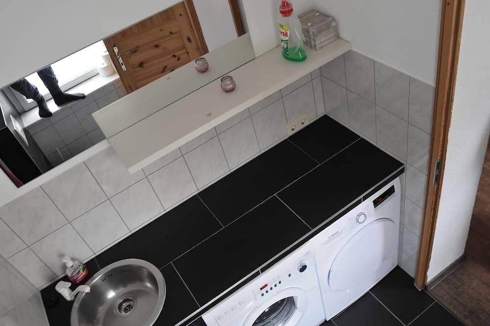 Foto 9 von 24: Moderne 120m² Haushälfte, zentrale Lage, bis zu 10 P.