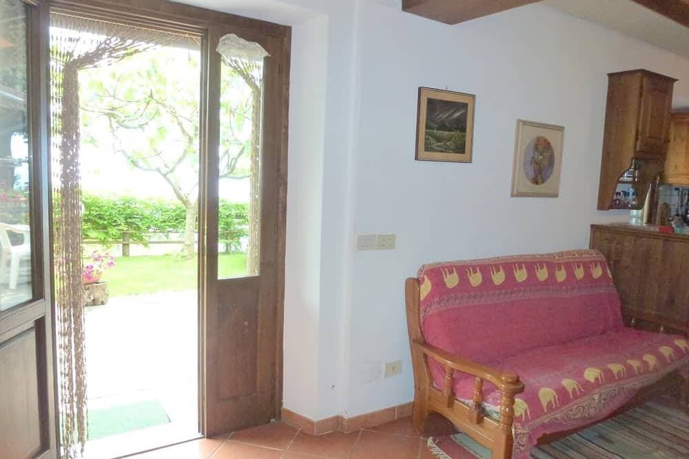 Foto 5 von 24: Rustico in panoramischer Lage, Terrasse mit Meerblick.
