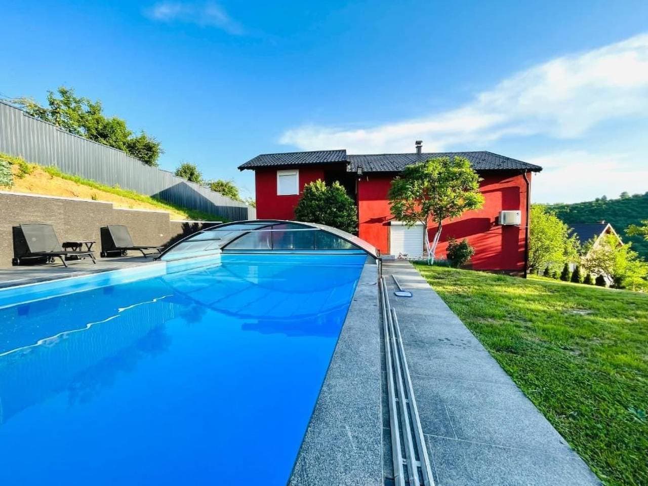 Foto 3 von 39: "Villa Diamond Hill"