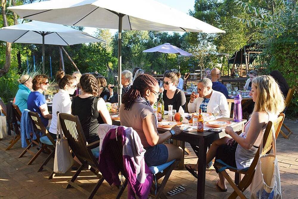 Foto 9 von 29: Komfortables Doppelzimmer mit Außenküche und Gemeinschaftspool