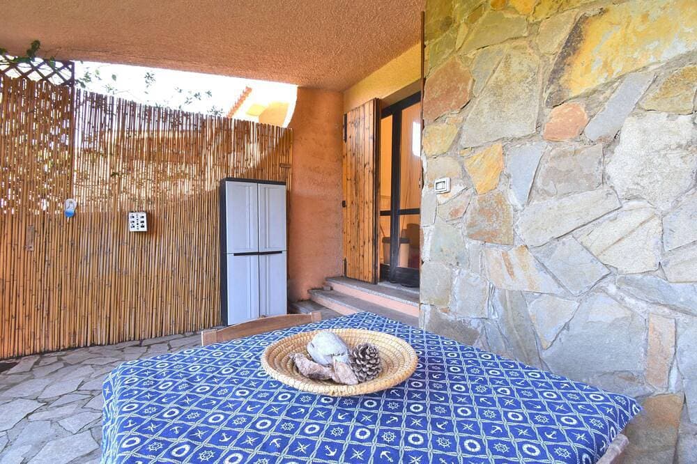Foto 10 von 30: Cottage with wi-fi, a/c and fenced garden