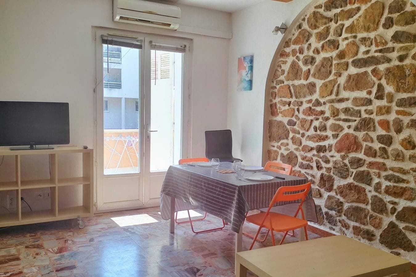 Foto 9 von 10: Bright, renovated apartment with a large terrace