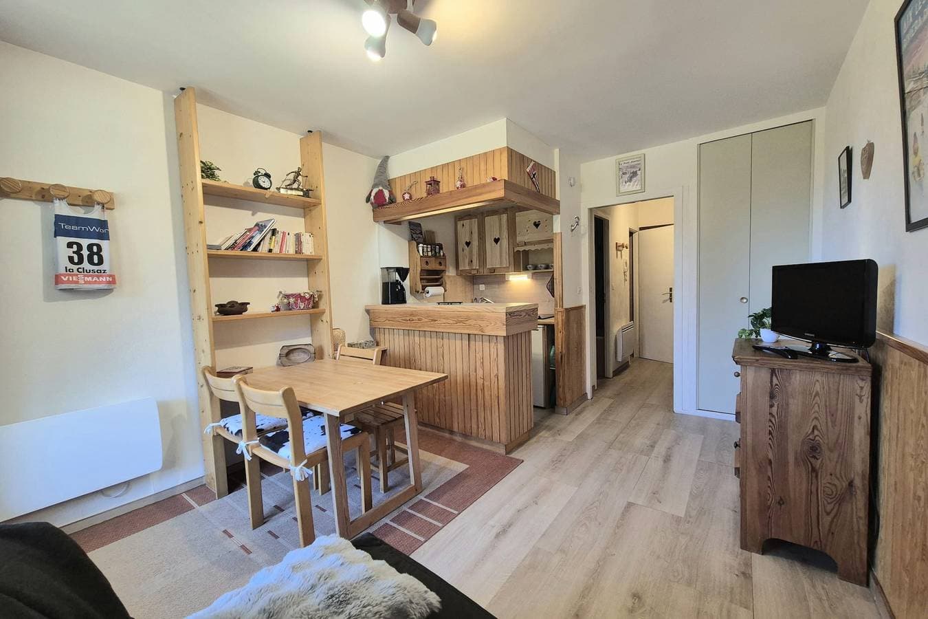 Foto 2 von 23: Ferienwohnung für 4 Personen mit Balkon