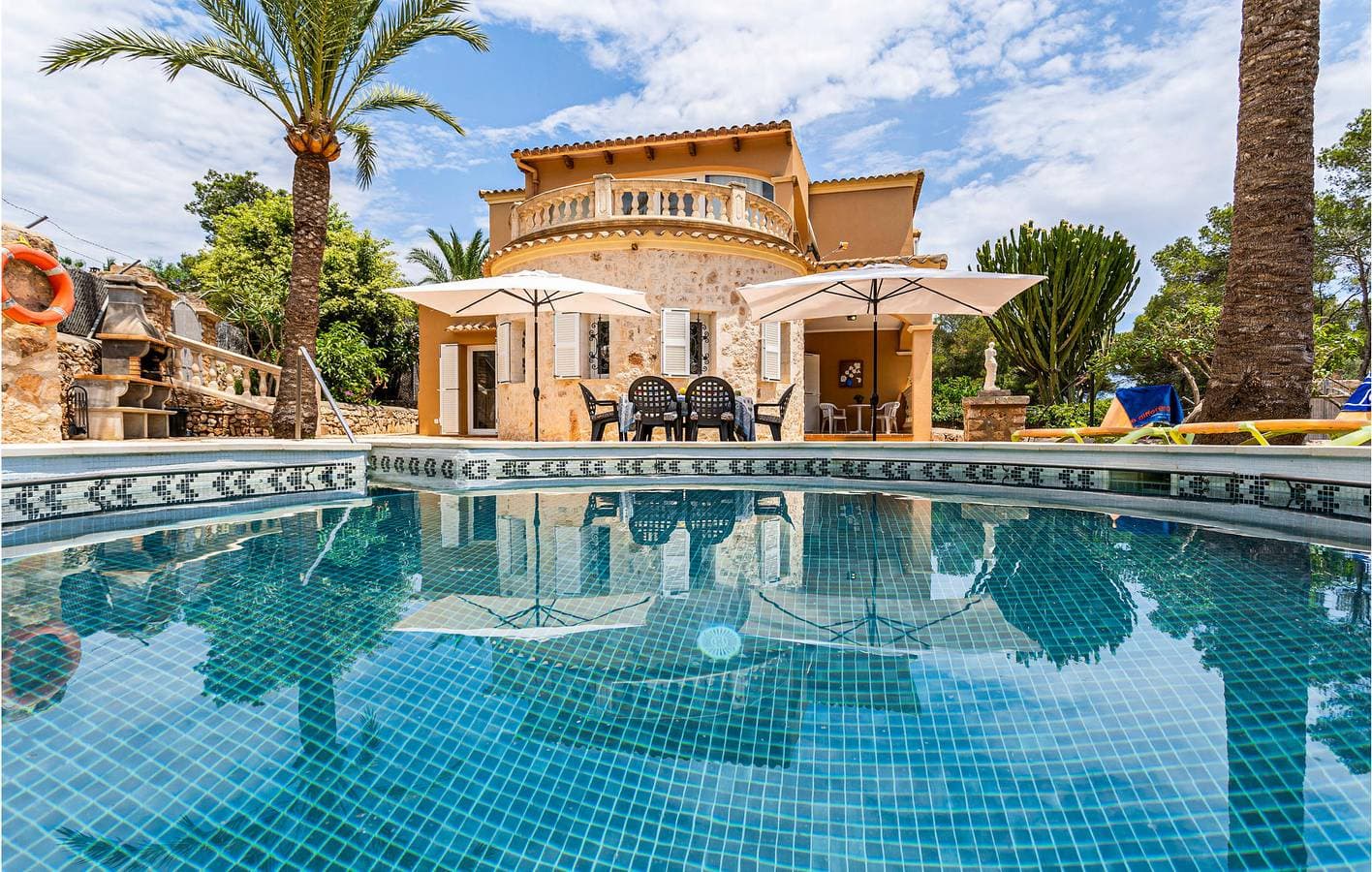 Terrassenwohnung mit Pool und Grill in Strandnähe 1