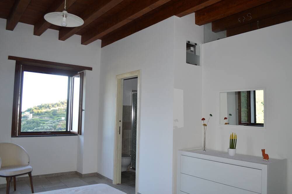 Foto 10 von 30: Old Farmhouse \"Green Apt\",trekking lovers vacation homes with splendid views