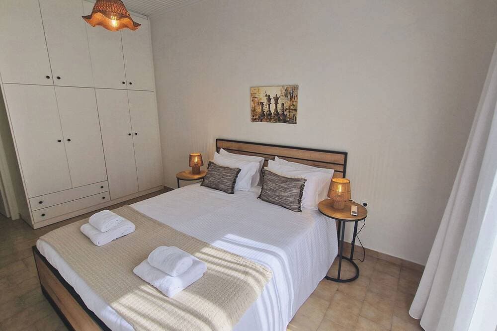 Foto 13 von 30: Geräumige 3-Zimmer-Wohnung im Herzen von Georgioupoli