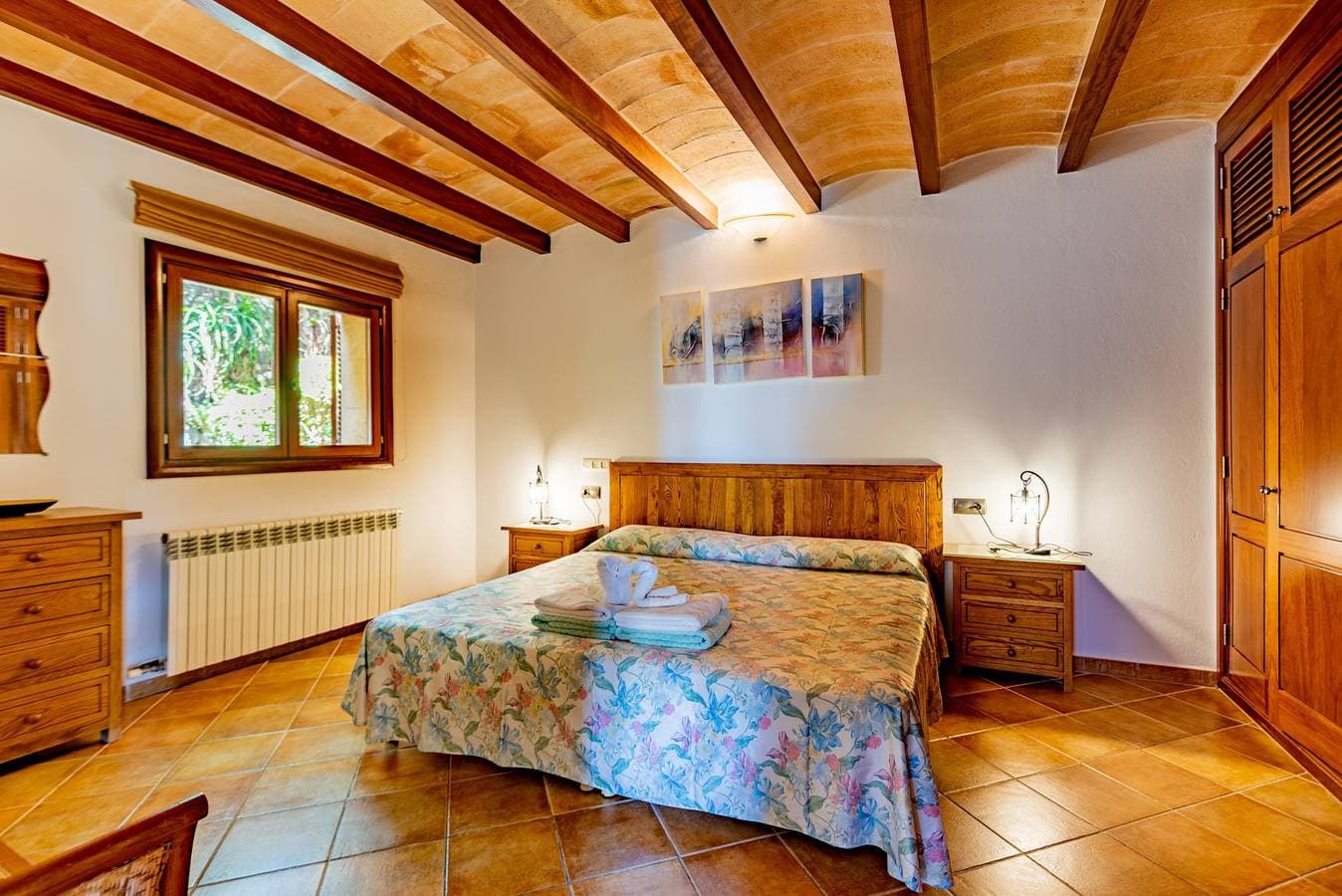 Foto 9 von 22: Villa Simone in der Stadt mit privatem Pool, WLAN und Klimaanlage