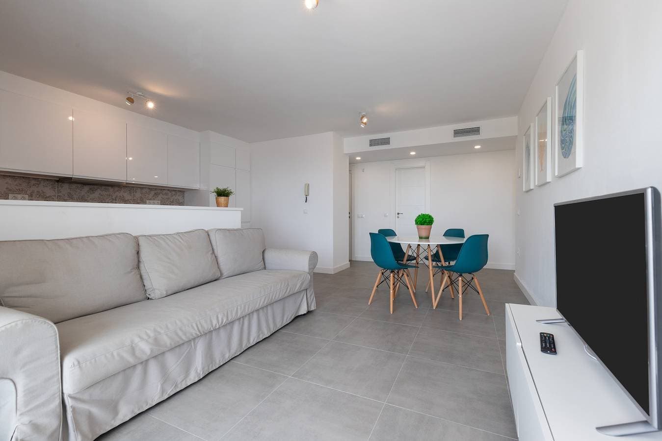 Foto 5 von 22: Ferienwohnung "En Sotomar La Carihuela" mit Meerblick, Gemeinschaftspool