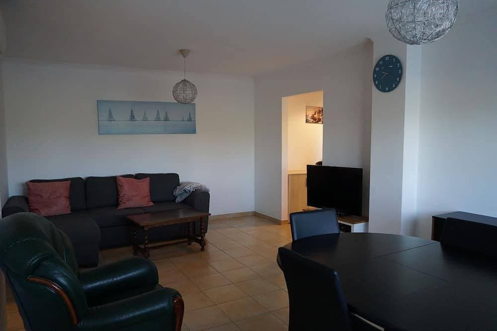 Foto 8 von 12: Quiet F4 apartment 5 minutes from Olhão town center, Algarve