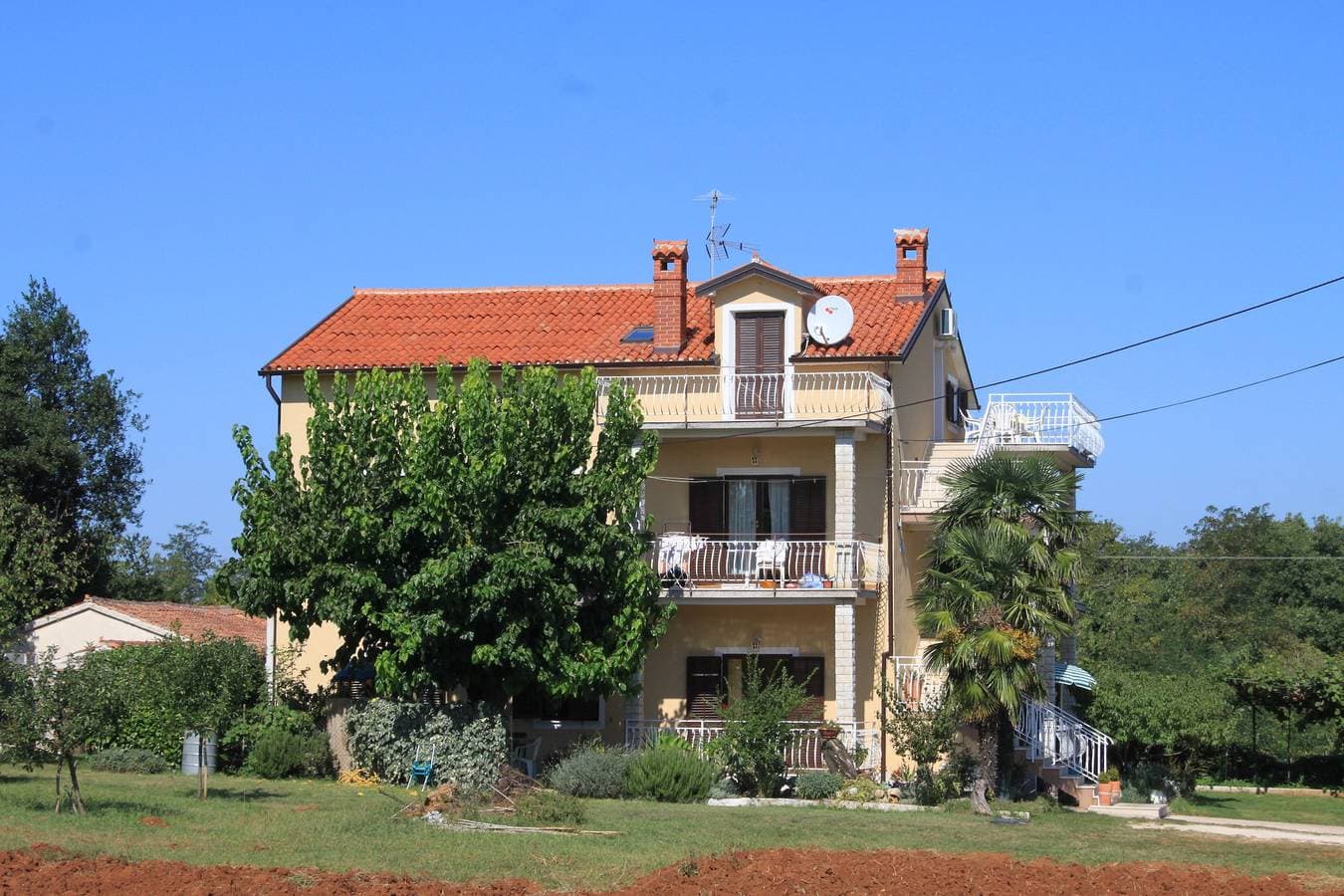 Foto 2 von 30: 1-Zimmer-Ferienwohnung mit Terrasse Basanija, Umag A-7149-a