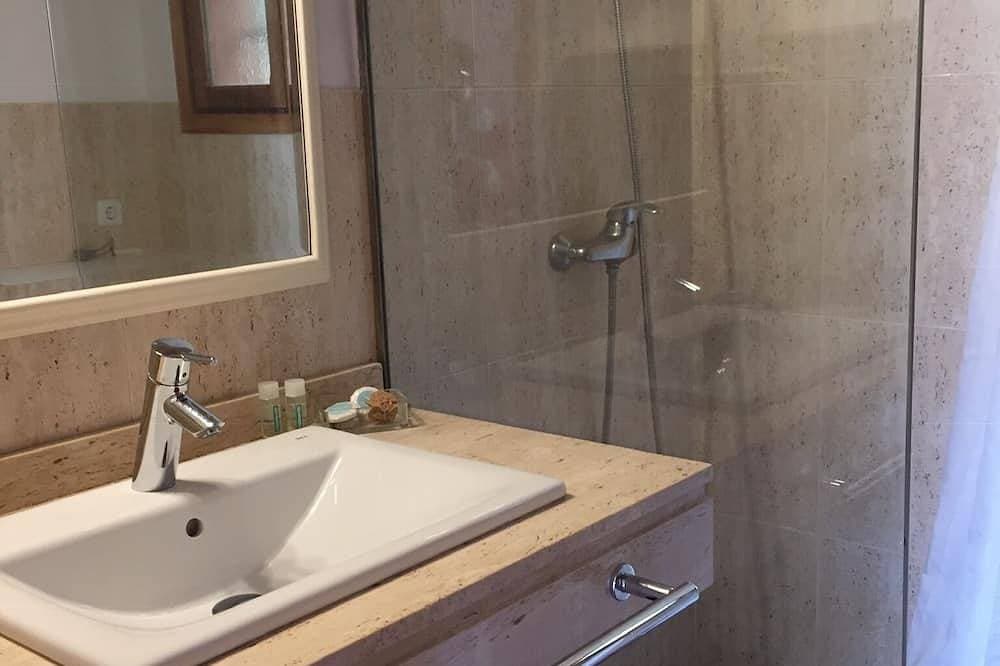 Foto 4 von 26: Neues bezauberndes Seehaus mit herrlichem Blick, WIFI und Sat TV