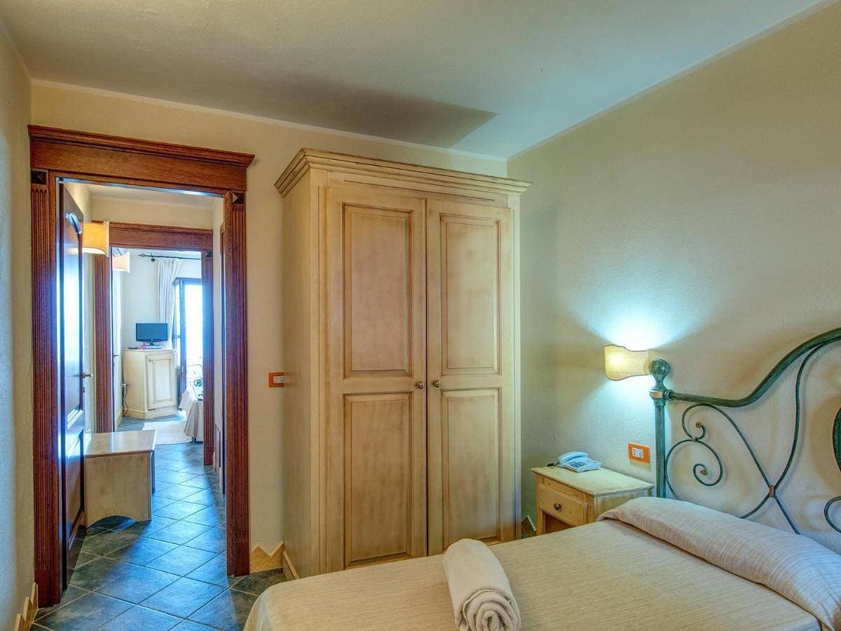Foto 4 von 10: Triple Room with Sea View