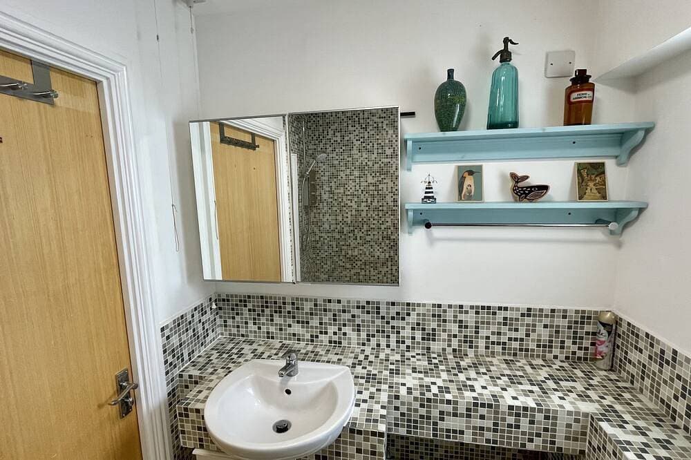 Foto 7 von 20: Stadt-Apartment-Eigenes Badezimmer