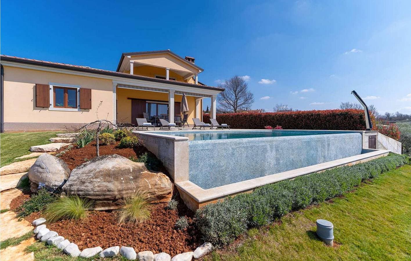 Foto 9 von 49: Gemütliche 2-Zimmer-Wohnung mit Pool und Terrasse in der Nähe der Restaurants und Sehenswürdigkeiten von Visnjan