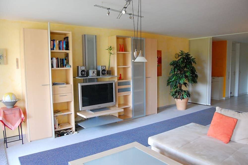 Foto 9 von 30: Exklusive, seenahe Ferienwohnung in einer Wohnanlage mit parkähnlichem Garten