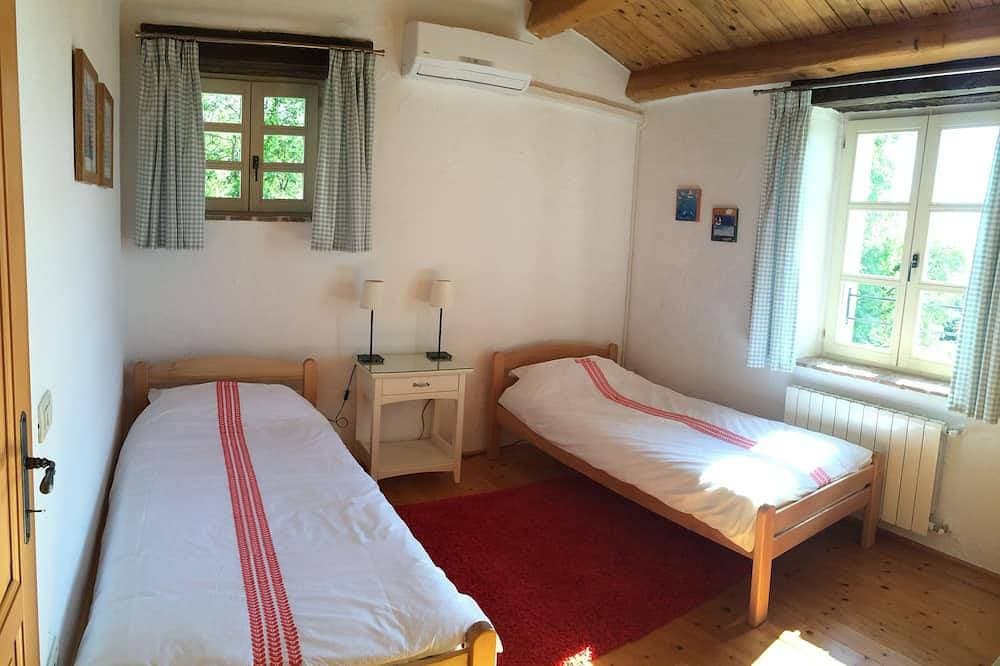 Foto 6 von 23: Hübsche moderne istrische Steinvilla mit privatem Pool in wunderschöner Umgebung