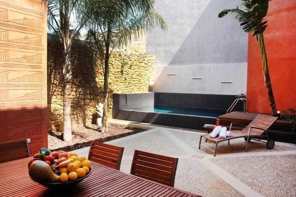 Casa Muralla, Charmantes Stadthaus mit Pool in Alcudias Altstadt 1