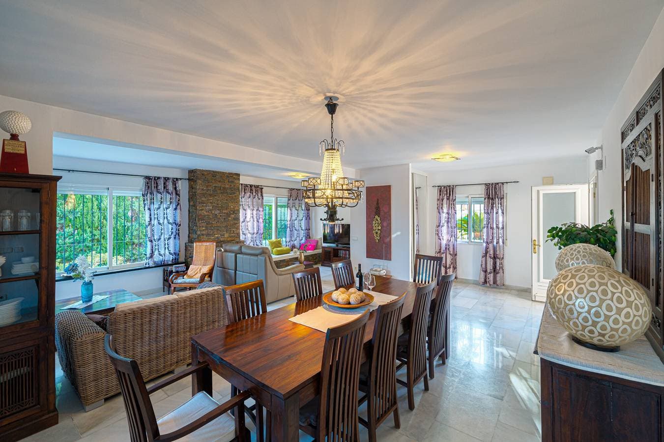 Foto 4 von 31: Villa Santana mit Bergblick, privatem Pool, Terrassen und WLAN