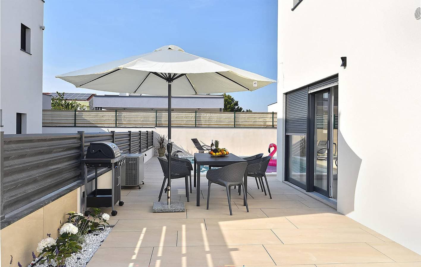 Foto 11 von 33: Gemütliche 2-Zimmer-Wohnung mit Pool, WLAN und Terrasse, 1,5 km vom Strand von Fažana entfernt