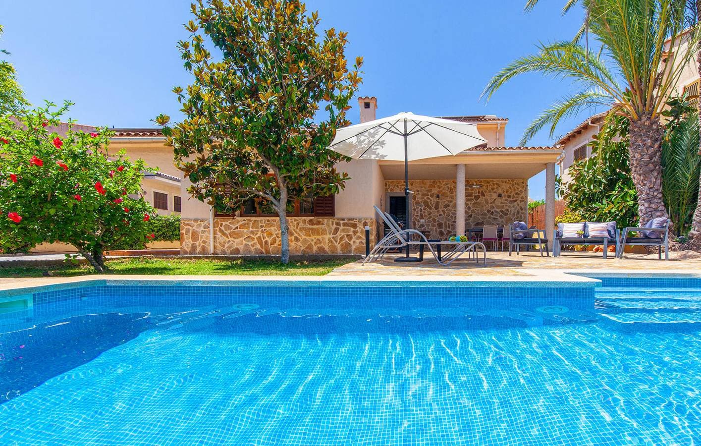 Foto 4 von 37: Rückzugsort am Meer mit Terrasse, Pool und Grill - 2 km zum Strand von Caló d'en Rafalino