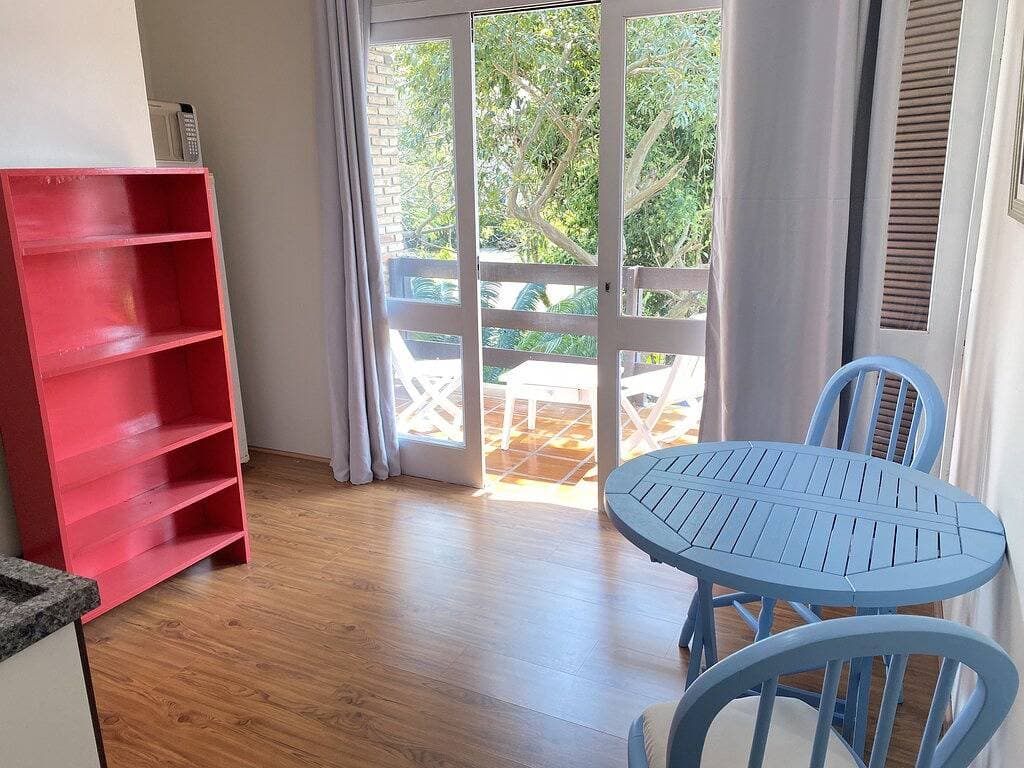 Foto 3 von 7: Studio Garden, beautiful studio with balcony and pool