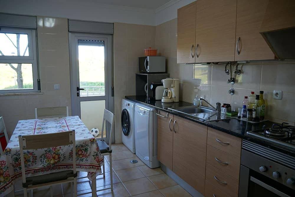 Foto 12 von 12: Quiet F4 apartment 5 minutes from Olhão town center, Algarve