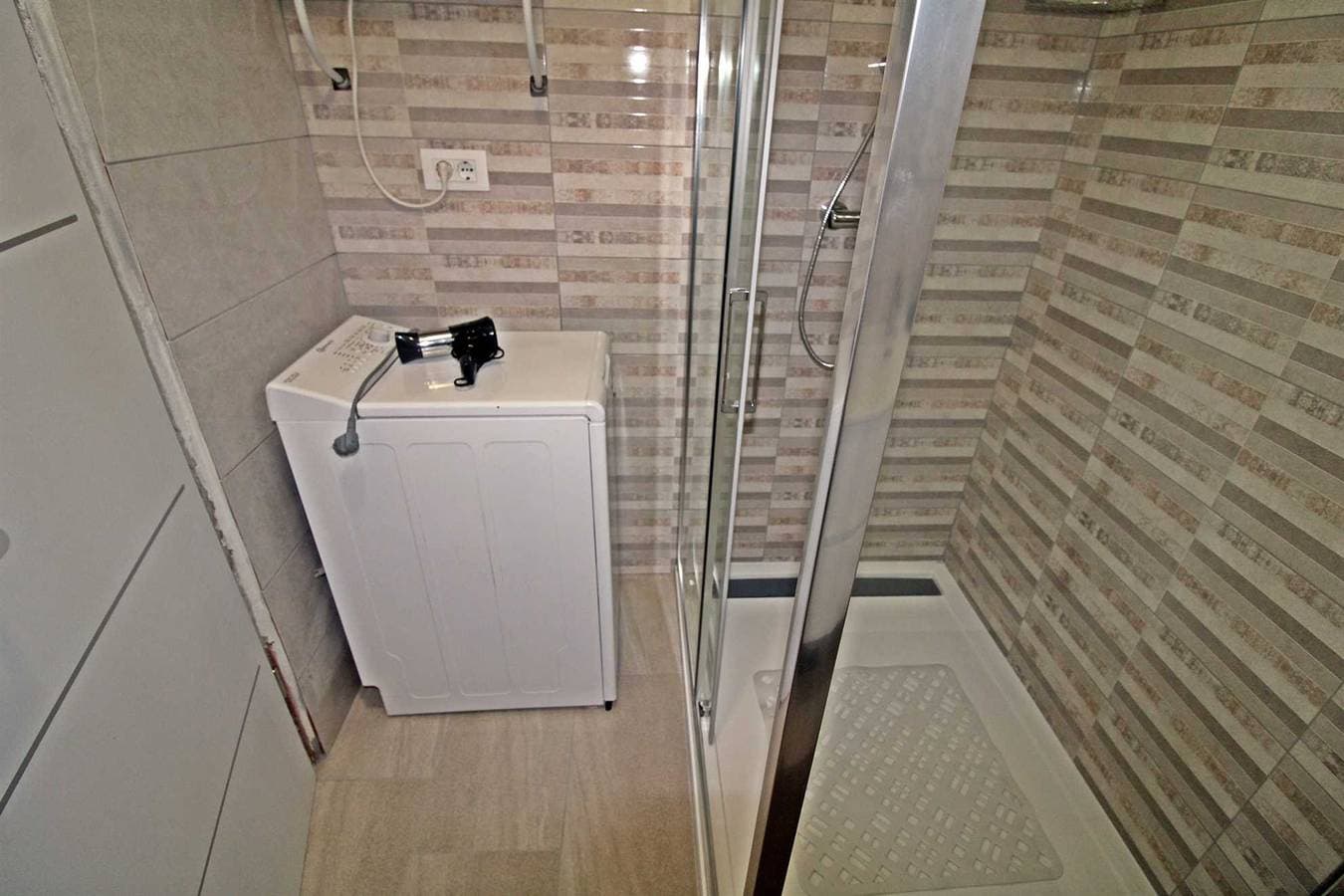 Foto 11 von 19: Ferienwohnung für 4 Personen in Fažana mit Meerblick, 50 m zum Strand