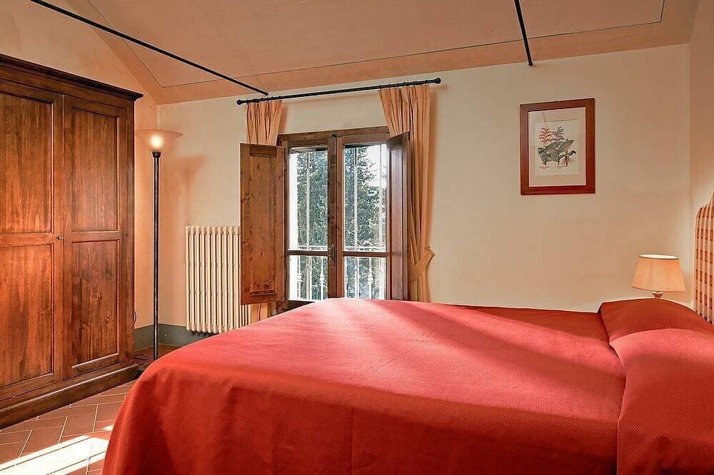 Foto 5 von 27: Casa Ramisia B: A characteristic and welcoming two-story apartment surrounded by a wonderful park, with Free Wi-Fi.
