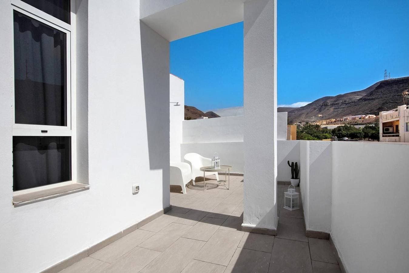 Foto 3 von 23: Urlaub 'Penthouse 3A' mit Meerblick, Wi-Fi und Klimaanlage