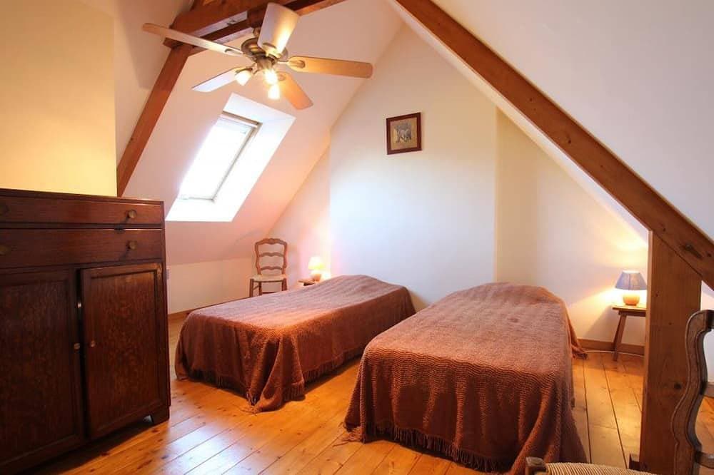 Foto 5 von 12: Charmantes Ferienhaus nahe Stränden mit privatem Garten, Haustiere erlaubt
