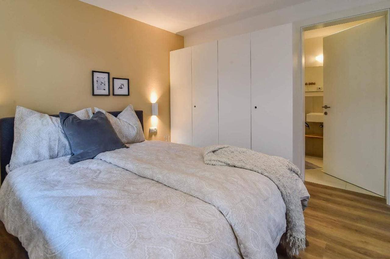 Foto 7 von 13: One-Bedroom Apartment with Garden