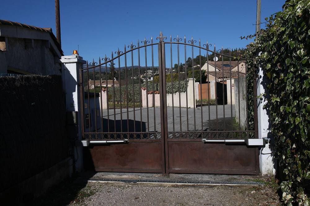 Foto 11 von 28: Detached villa with swimming pool and air conditioning between sea and mountains on the Côte d'Azur.