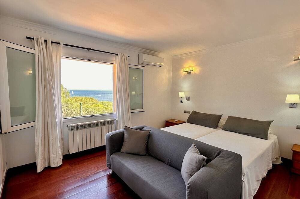 Foto 8 von 30: Erstaunliche Villa am Wasser. Erstaunliches Anwesen am Meer