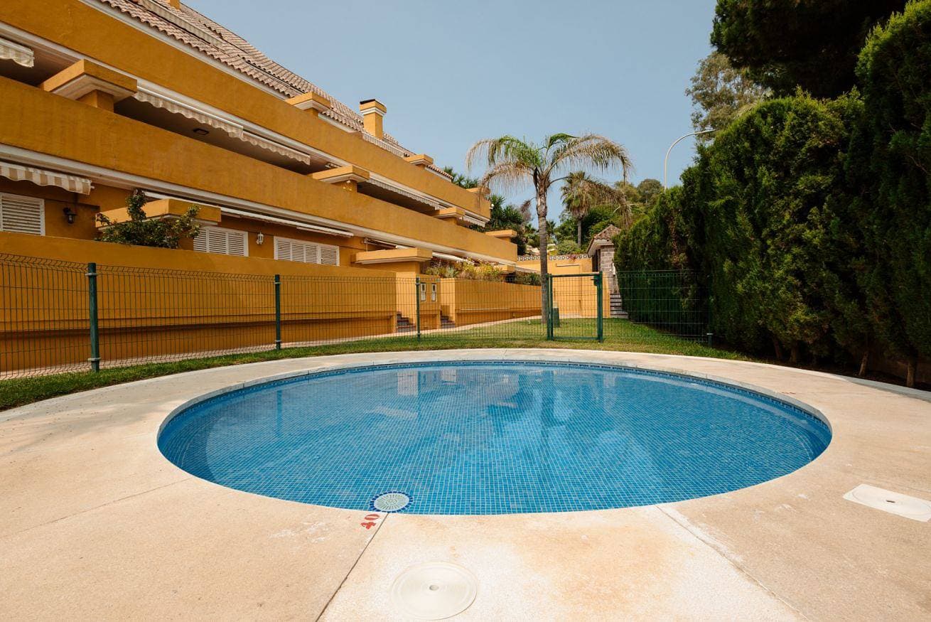 Foto 12 von 61: Wohnung, in der Nähe von Stränden, Restaurants und Supermärkten, im Marbella Park Beach, Elviria
