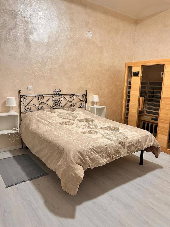 Appartamento indipendente con sauna infrarossi in cascina 1
