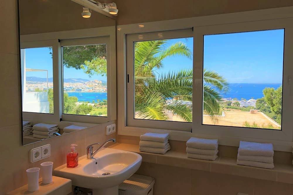Foto 5 von 17: Ibiza Vista    Ferienhaus in absoluter Traumlage   Wlan/ Pool