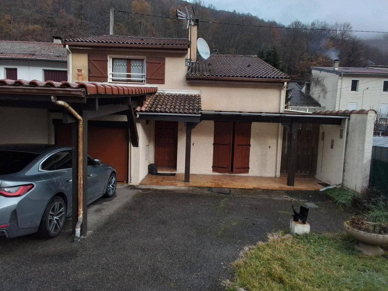 Foto 6 von 16: Three-Bedroom House