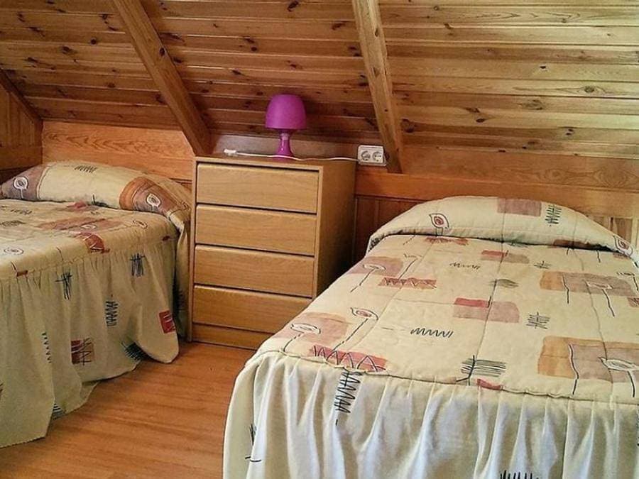Foto 11 von 50: Camping La Soleia d'Oix - Bungalow 6 personen