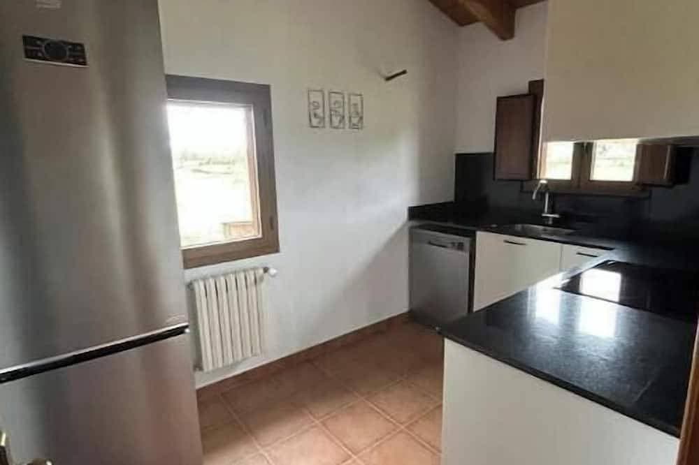 Foto 13 von 22: Apartment on a farm in Vall d'en Bas next to the Via Verde