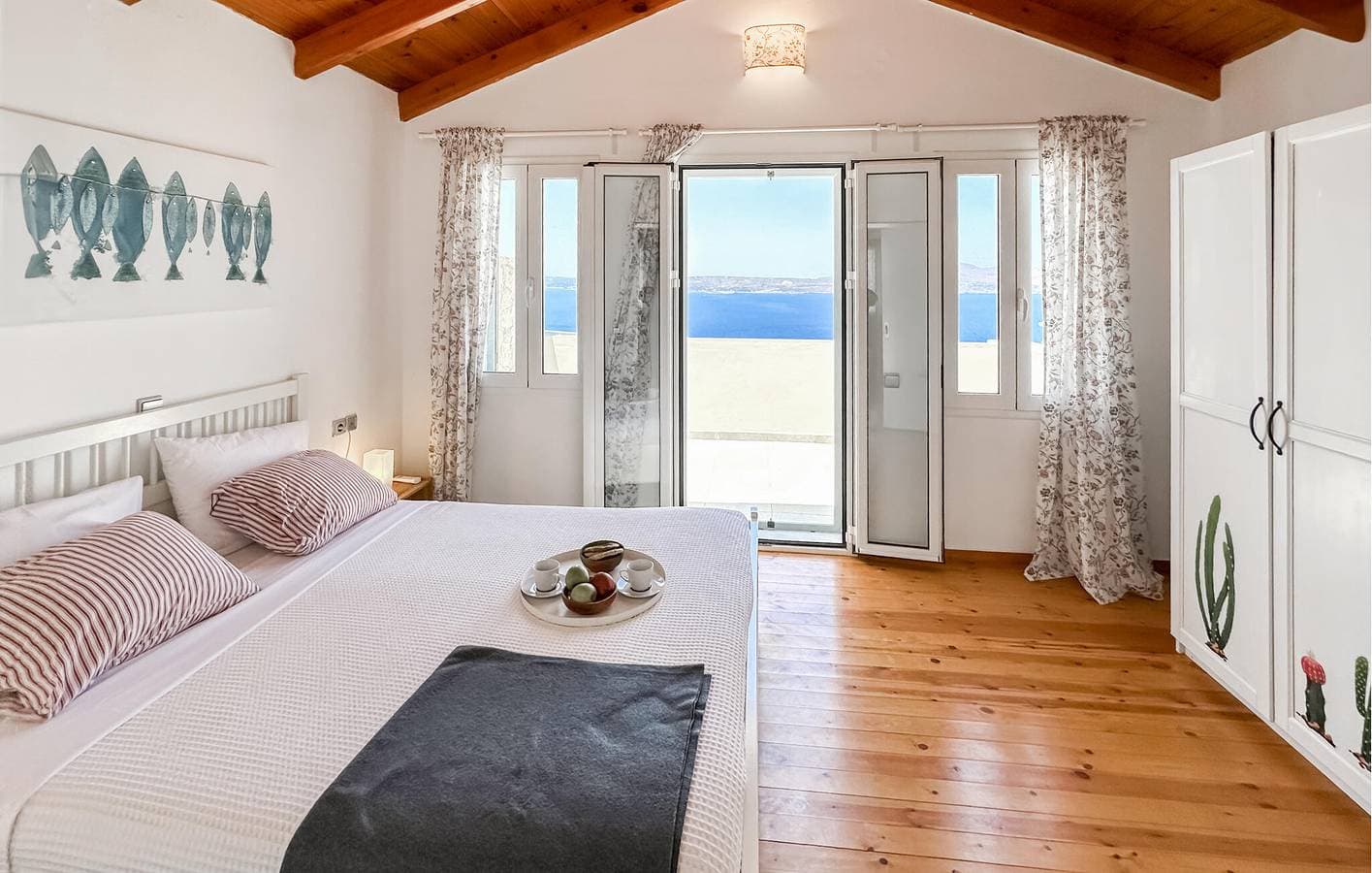 Foto 6 von 33: Apartment mit Meerblick, Pool, WLAN und Klimaanlage in Kampia