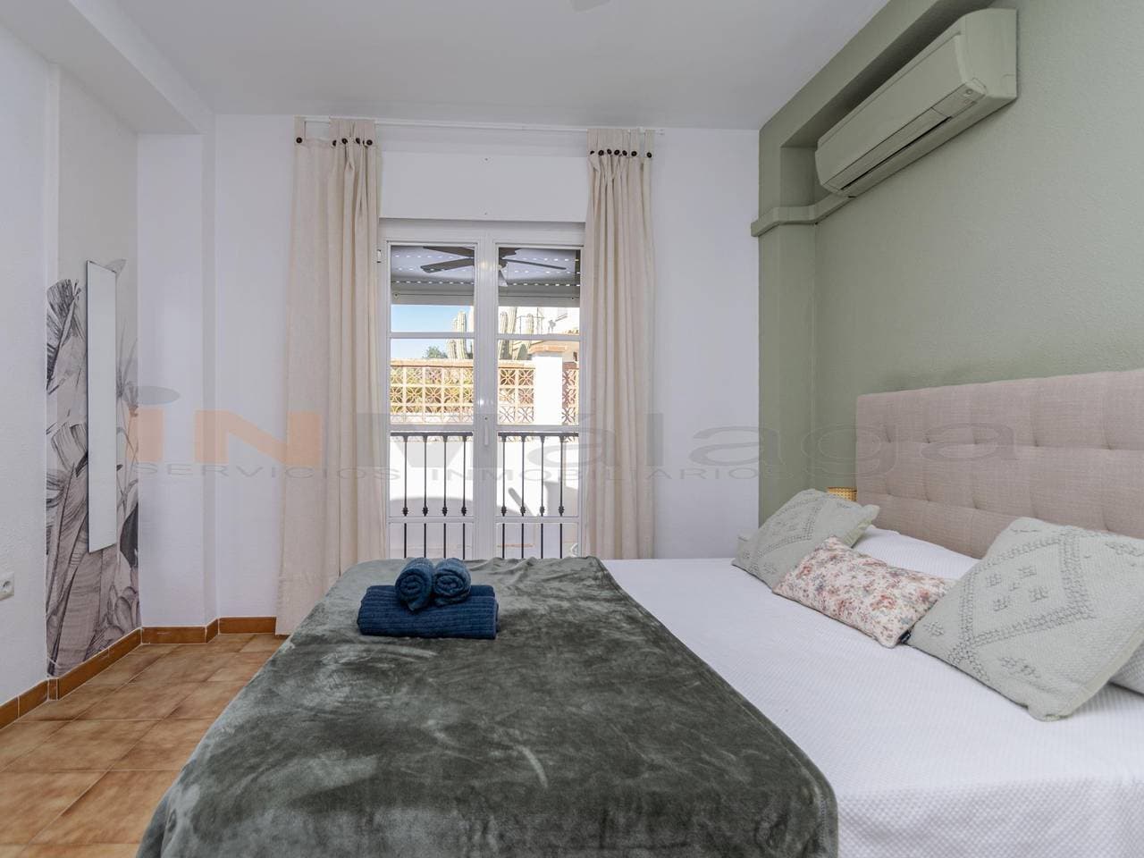 Foto 9 von 47: Apartment mit Meerblick, Parkplatz, Pool und Terrasse - 100m zum Strand von Benajarafe