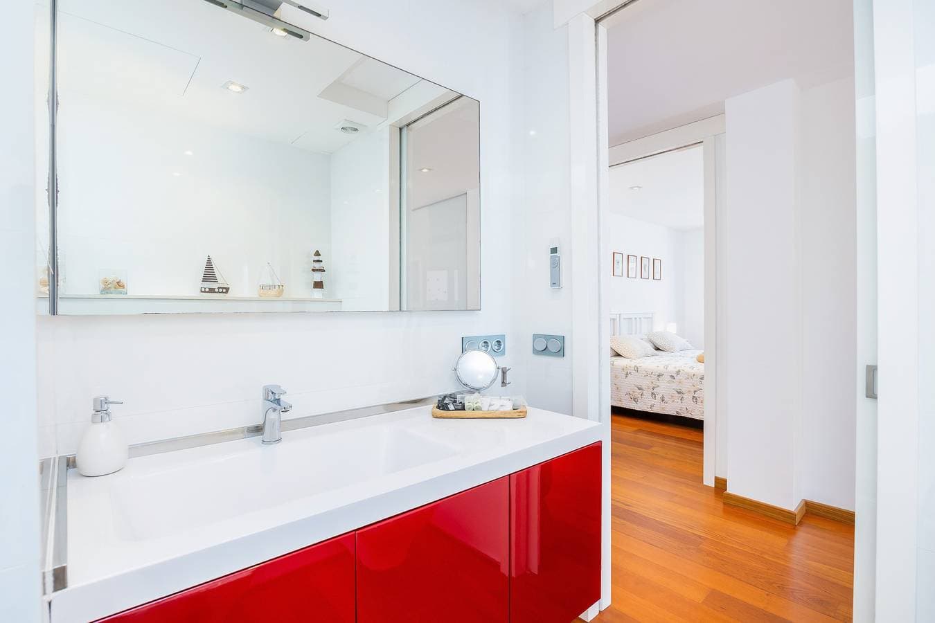 Foto 11 von 28: Ferienwohnung 'Llevant' mit Meerblick, Wi-Fi und Klimaanlage