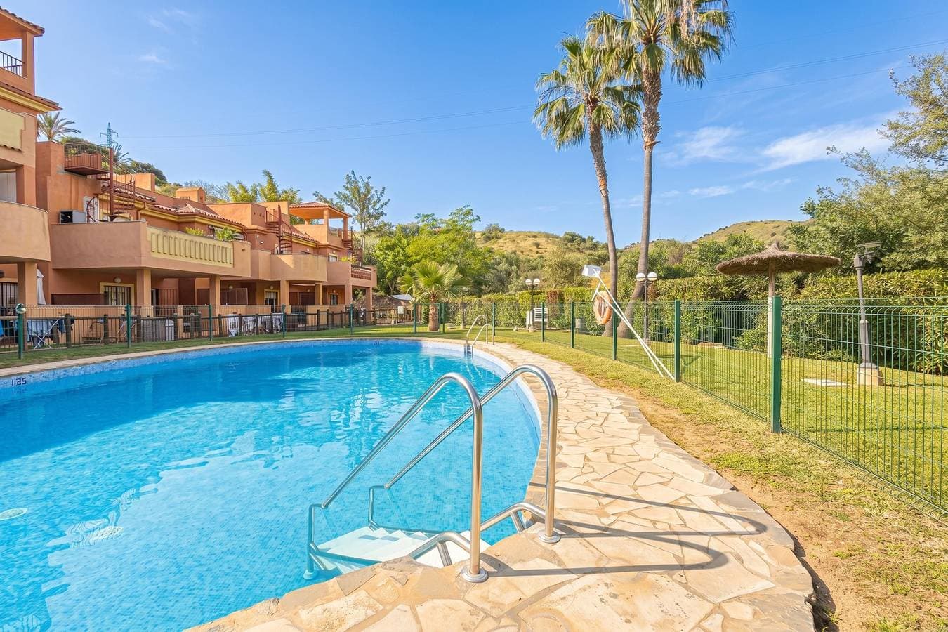 Foto 2 von 27: Reserva De Marbella 2 Sunviews