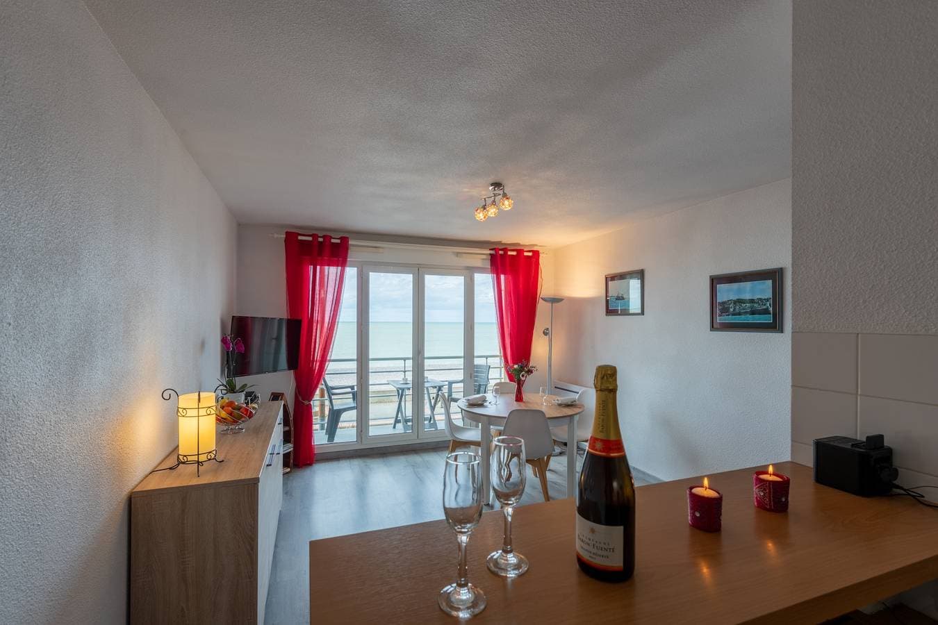 Foto 8 von 14: Ferienwohnung für 4 Personen mit Balkon
