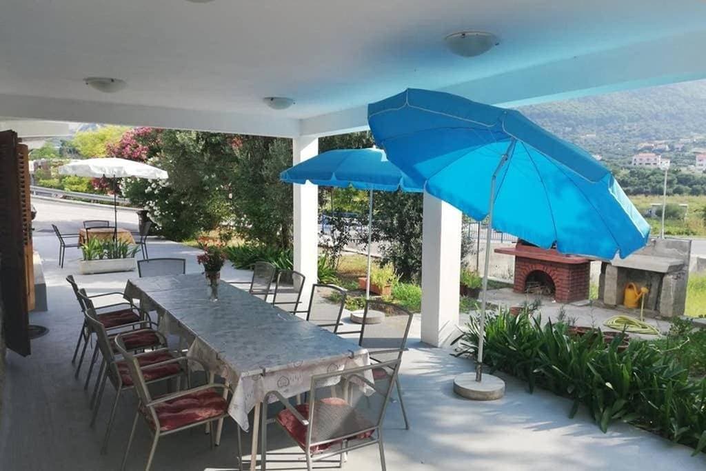 Foto 3 von 14: 4-Zimmer-Haus mit Balkon Banjol, Rab