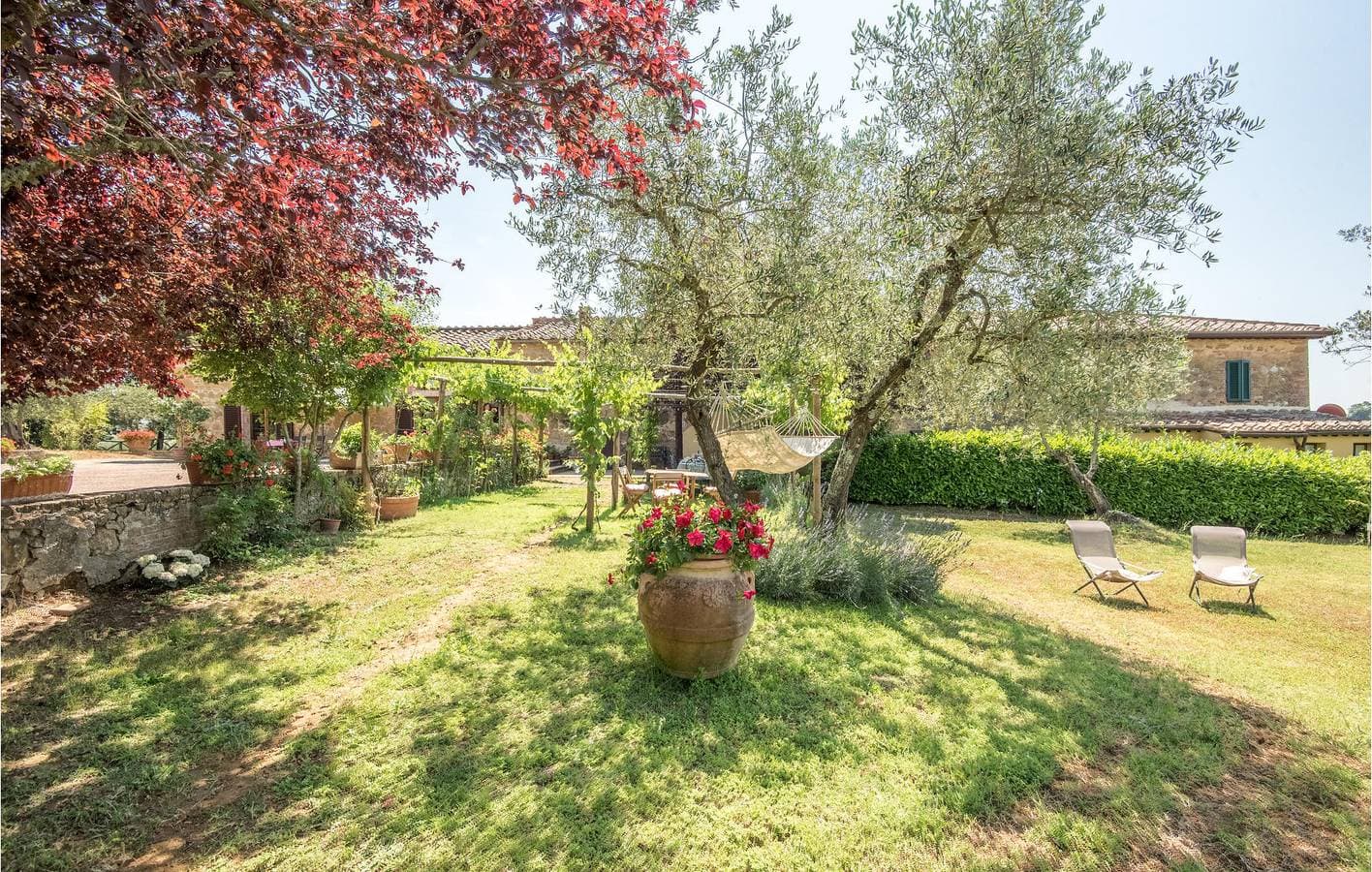 Foto 9 von 29: Gartenwohnung in der Nähe des Flusses Tressa und des Lago de Le Coste