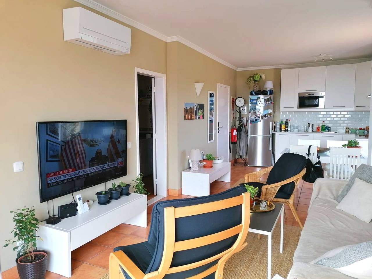 Foto 11 von 17: Top Floor Apartment with Large Terrace and Sea Views