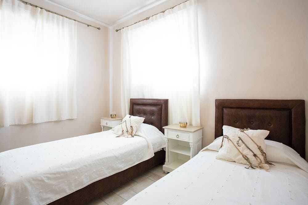 Foto 5 von 30: Traditional villa in a serene environment with amazing sea view in Listaros