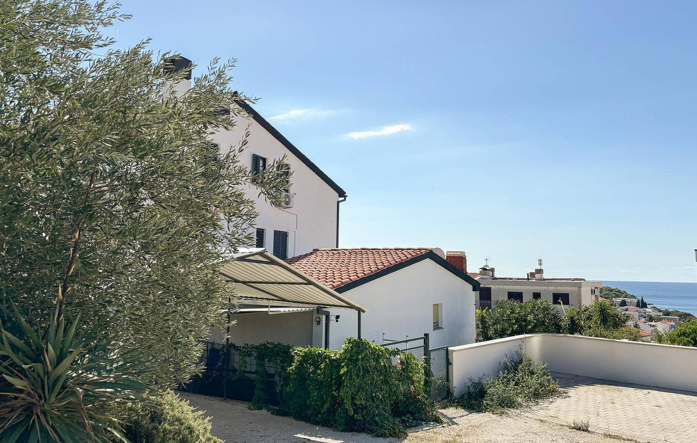 Foto 2 von 26: Charmantes Apartment mit Pool und Terrasse, 1,5 km zum Strand